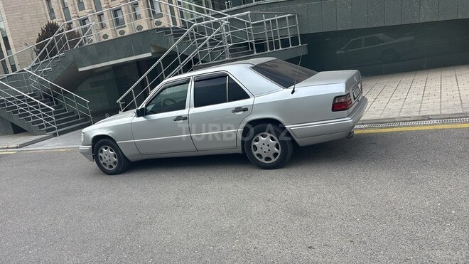 Mercedes E 200 1994, 350,000 km - 2.0 л - Bakı