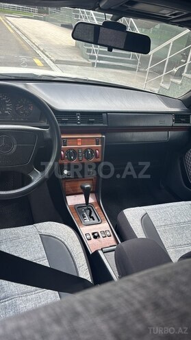 Mercedes E 200 1994, 350,000 km - 2.0 л - Bakı