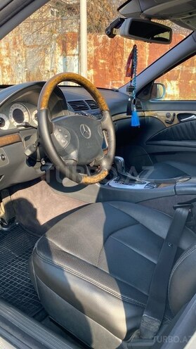 Mercedes E 320 2005, 330,489 km - 3.2 l - Qəbələ