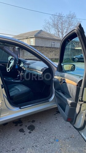 Mercedes E 320 2005, 330,489 km - 3.2 l - Qəbələ