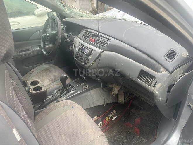 Mitsubishi Lancer 2007, 130,000 km - 1.3 l - Bakı
