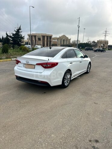 Hyundai Sonata-8