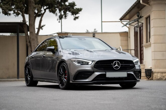 Mercedes CLA 35 AMG 4MATIC-2