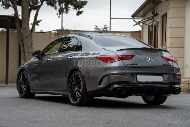 Mercedes CLA 35 AMG 4MATIC-9
