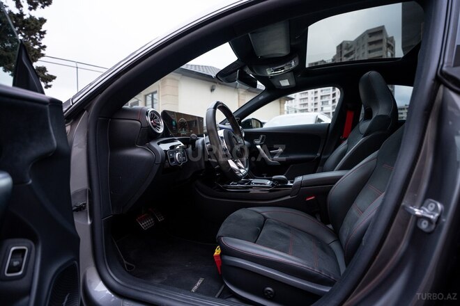 Mercedes CLA 35 AMG 4MATIC-20