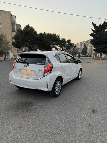 Toyota Aqua 2018, 77,000 km - 1.5 l - Bakı