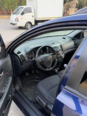 Hyundai i30 2008, 350,000 km - 1.6 л - Bakı