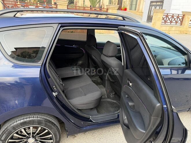 Hyundai i30 2008, 350,000 km - 1.6 л - Bakı
