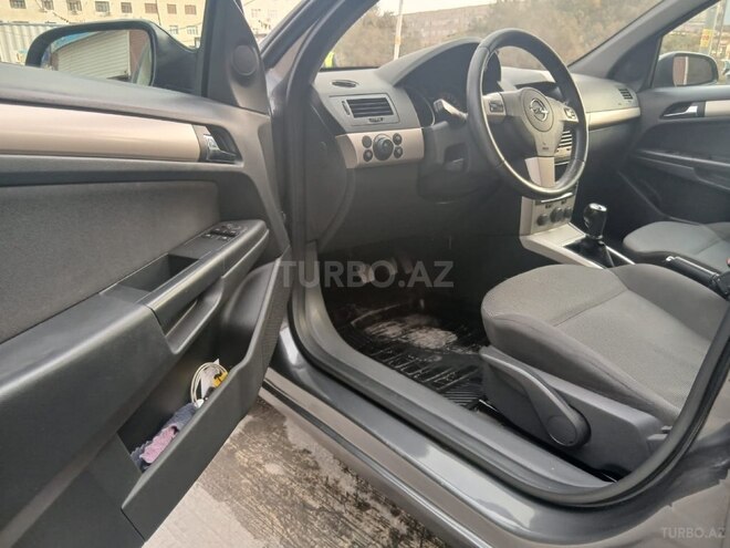 Opel Astra 2008, 262,000 km - 1.4 l - Hacıqabul