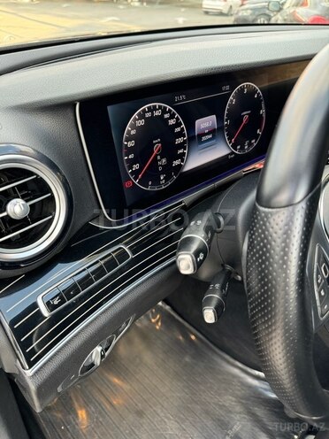 Mercedes E 220 d 2017, 205,000 km - 2.0 l - Bakı