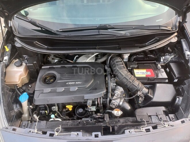 Kia Rio-2