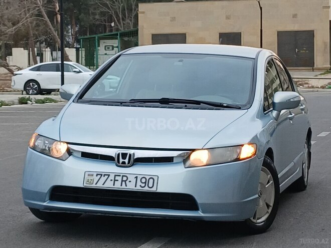 Honda Civic 2007, 332,000 km - 1.3 l - Sumqayıt