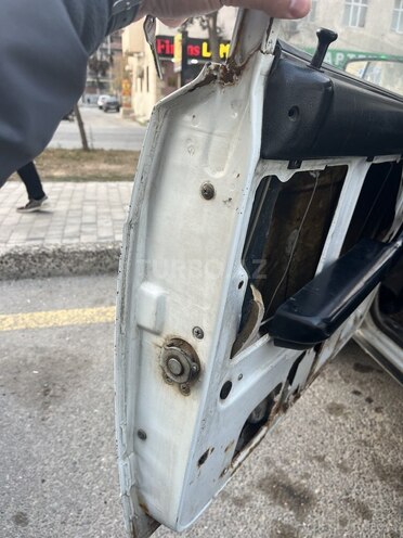LADA (VAZ) 2107 2005, 85,000 km - 1.6 л - Bakı