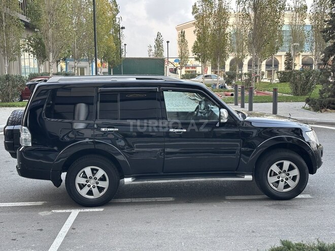 Mitsubishi Pajero 2008, 243,000 km - 3.0 l - Bakı