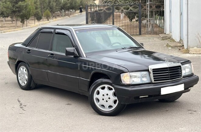Mercedes 190 1990, 215,480 km - 2.0 l - Bakı