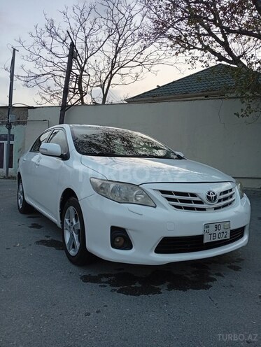 Toyota Corolla 2010, 221,000 km - 1.6 l - Bakı