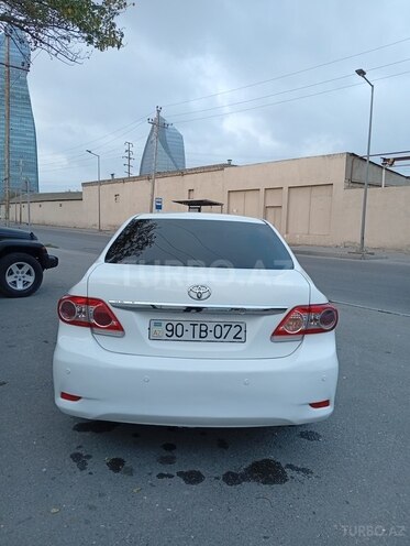 Toyota Corolla 2010, 221,000 km - 1.6 l - Bakı