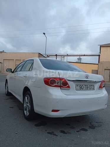 Toyota Corolla 2010, 221,000 km - 1.6 l - Bakı