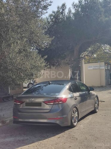 Hyundai Elantra 2018, 117,321 km - 2.0 л - Bakı