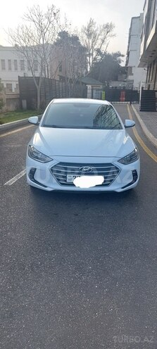 Hyundai Avante-7