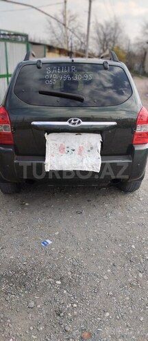 Hyundai Tucson 2005, 294,623 km - 2.0 l - Qusar