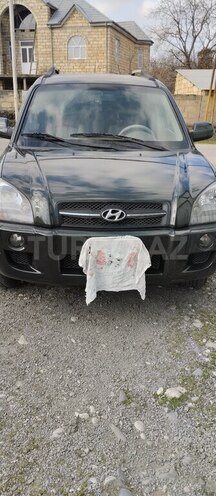 Hyundai Tucson 2005, 294,623 km - 2.0 l - Qusar