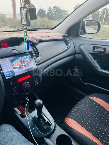 Kia Cerato 2009, 389,000 km - 2.0 л - Bakı