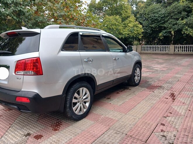Kia Sorento 2011, 216,000 km - 2.0 l - Bakı
