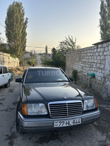 Mercedes E 220 1993, 500,000 km - 2.2 l - Bakı