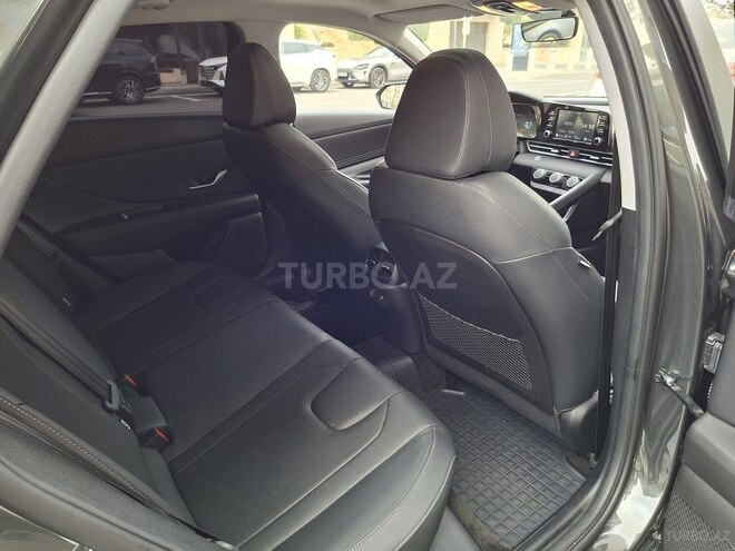 Hyundai Elantra 2025, 3,850 km - 1.6 l - Bakı