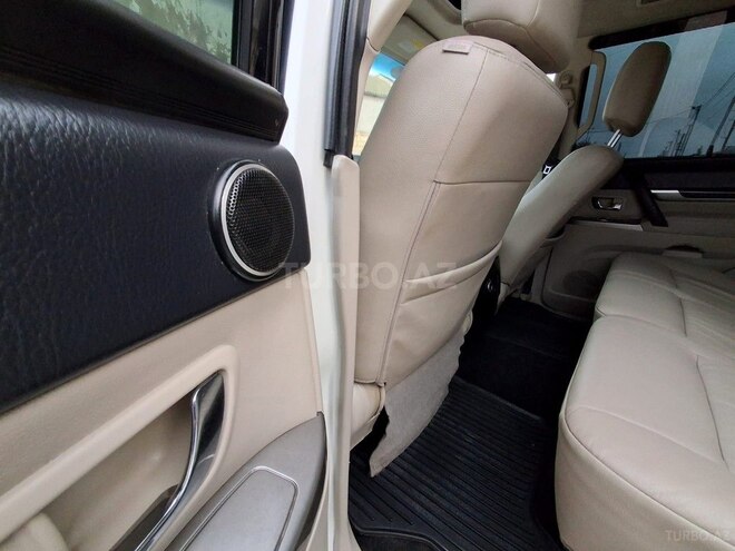 Mitsubishi Pajero 2011, 178,000 km - 3.5 л - Bakı