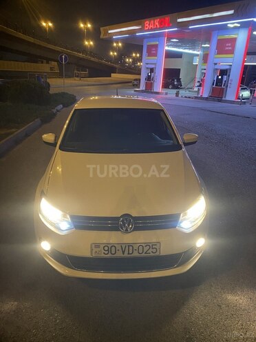 Volkswagen Polo 2012, 208,200 km - 1.6 l - Bakı