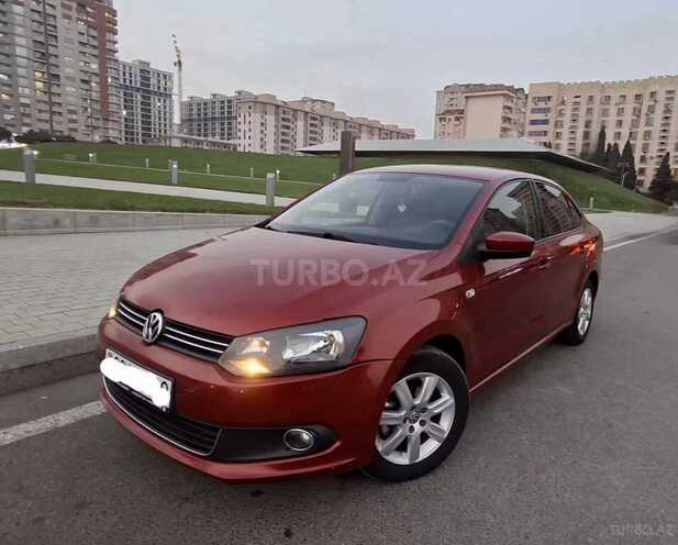 Volkswagen Polo 2013, 101,500 km - 1.6 l - Bakı