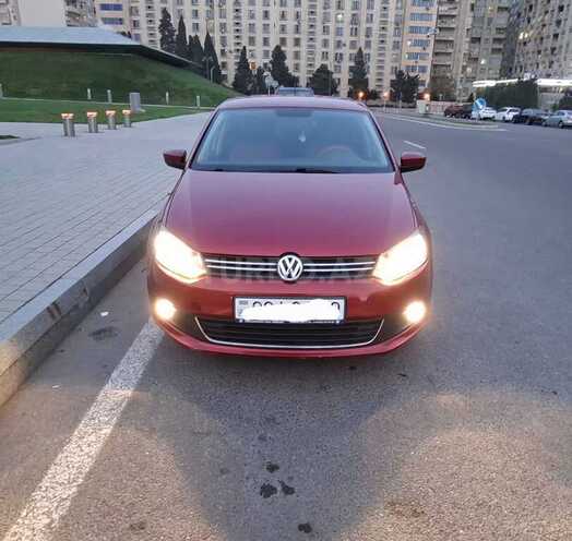 Volkswagen Polo 2013, 101,500 km - 1.6 l - Bakı