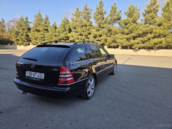 Mercedes C 220 2006, 320,231 km - 2.2 л - Şamaxı