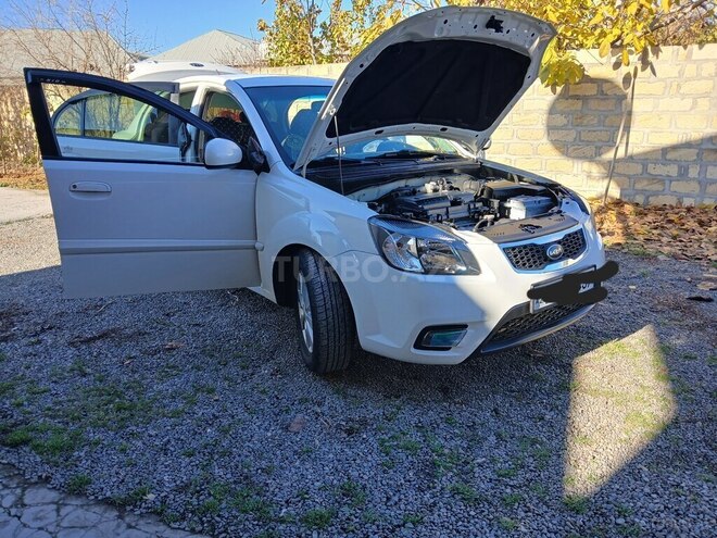 Kia Rio 2010, 195,000 km - 1.4 l - Bakı