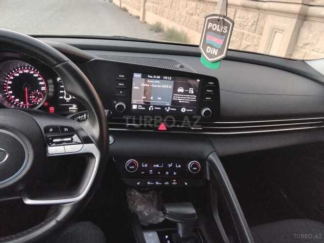 Hyundai Elantra 2022, 70,000 km - 2.0 l - Bakı