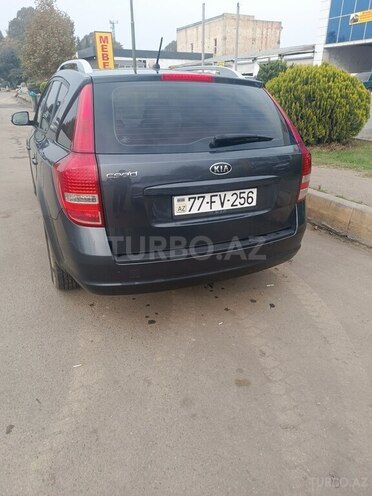Kia Ceed SW-2