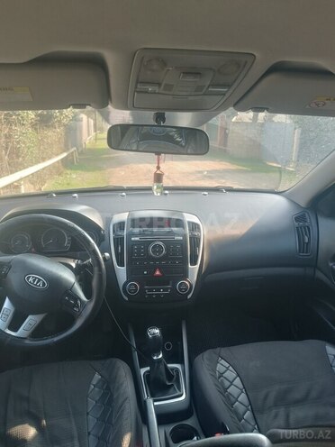 Kia Ceed SW-3