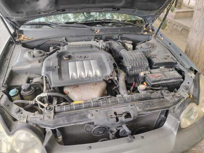 Hyundai Sonata 2004, 370,000 km - 2.0 l - Bakı