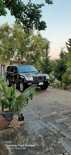 Toyota Land Cruiser-10