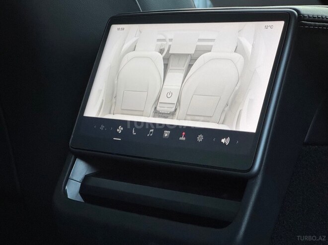 Tesla Model 3 2024, 40,000 km - 0.0 l - Bakı