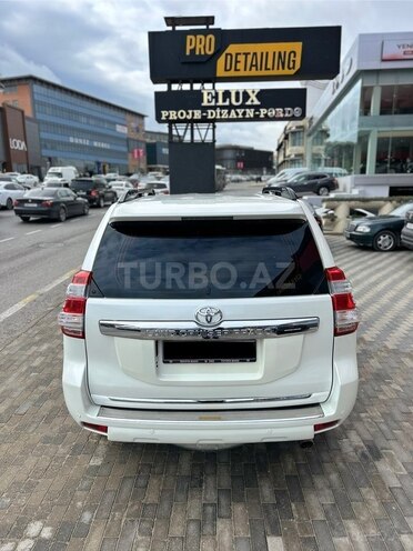 Toyota Land Cruiser Prado 2010, 224,000 km - 4.0 л - Bakı