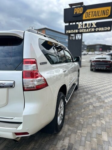 Toyota Land Cruiser Prado 2010, 224,000 km - 4.0 л - Bakı