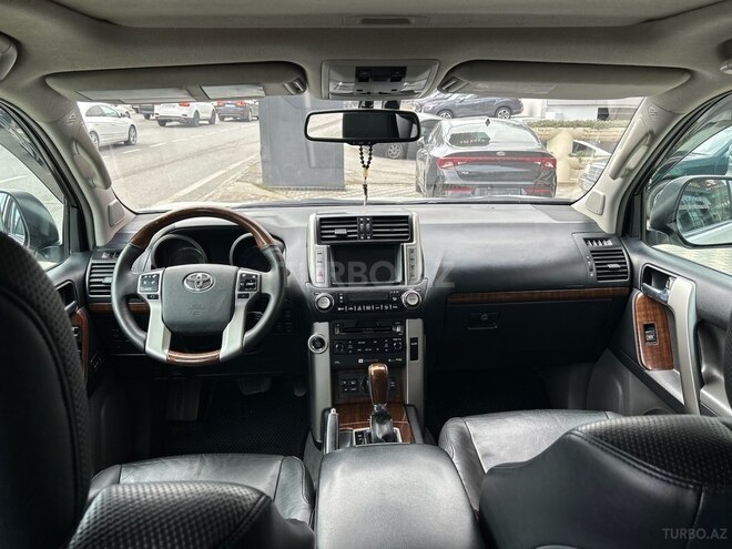 Toyota Land Cruiser Prado 2010, 224,000 km - 4.0 л - Bakı