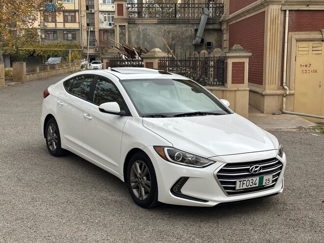 Hyundai Elantra 2017, 163,348 km - 2.0 l - Bakı
