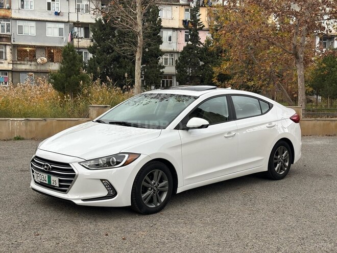 Hyundai Elantra 2017, 163,348 km - 2.0 l - Bakı