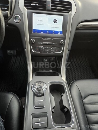 Ford Fusion (North America) 2019, 177,000 km - 1.5 l - Bakı