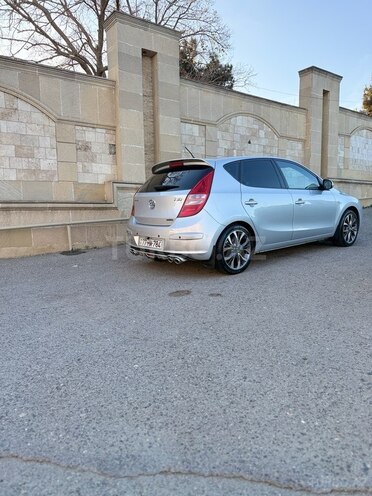 Hyundai i30 2008, 242,000 km - 1.6 л - Bakı
