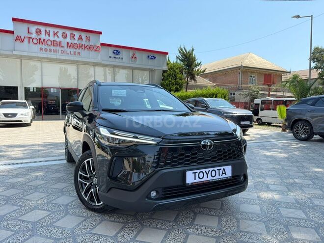 Toyota Corolla Cross-1